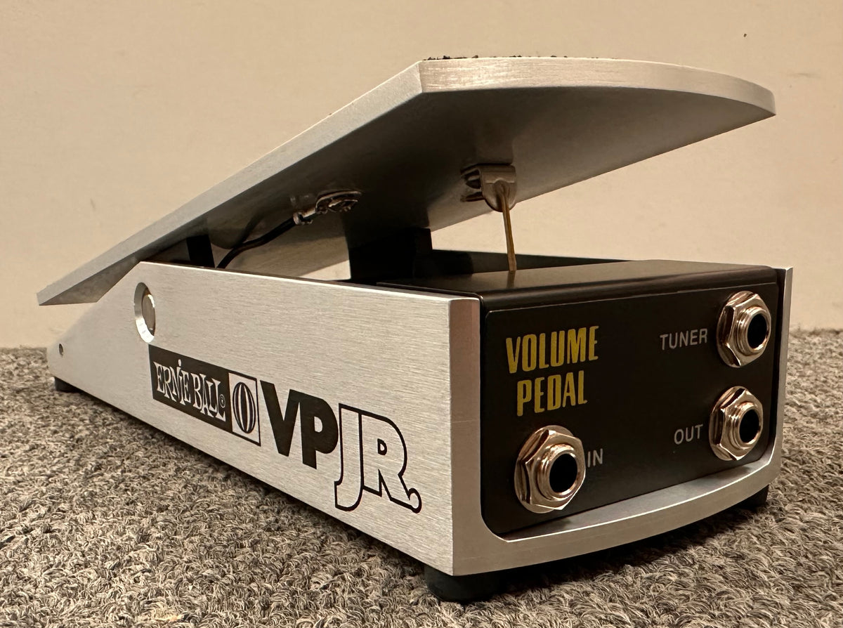 volume pedal ernie ball Ernie Ball VP JR. 250k Ohm Volume Pedal – Harbor Music (310) 406-3090