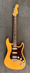 Fender American Ultra Stratocaster HSS - Aged Natural - S-1 System - ABS Case